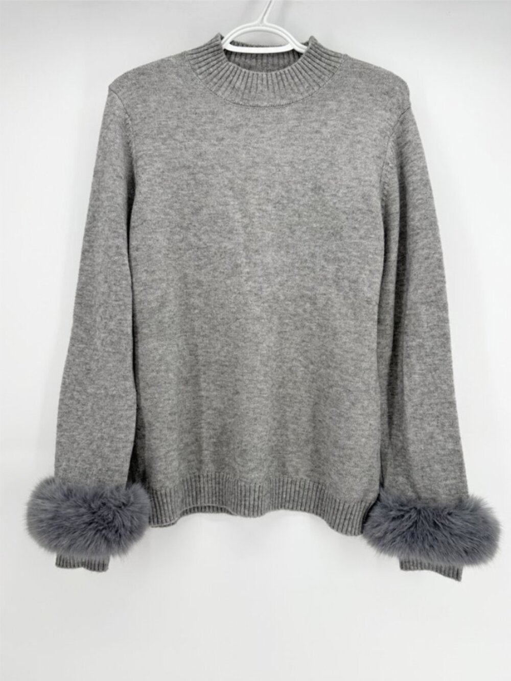 Kelli Kouri Mockneck Pullover Sweater Gray Knit Faux Fur Cuffs M